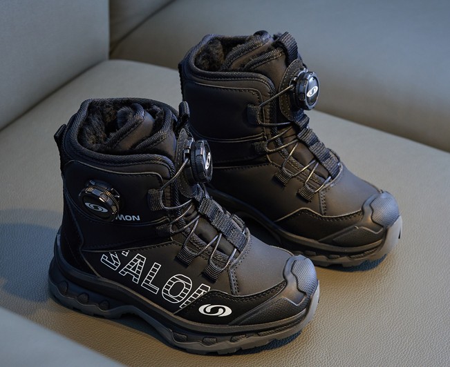 SALOMON SHOES